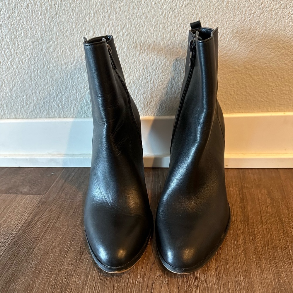 Coach Boots - Picture 6 of 7